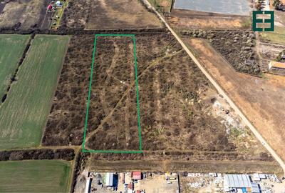 Teren Construcții intravilan de 23700 mp, în Ghiroda