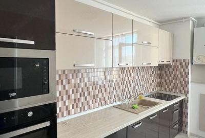 Apartament cu 3 camere decomandat în Vitrometan - 3