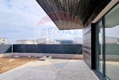 Casă cu 4 camere cu Teren 394 Mp în Tunari - 12