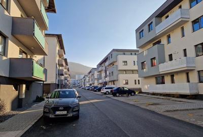 COMISION 0%Apartament 3 camere 74 mp , parcare Floresti str Sub Cetate - 31