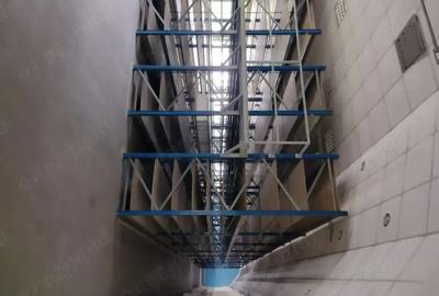 Spațiu comercial, de 540 mp, în Central - 9