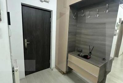 Apartament cu 3 camere decomandat în Central - 1