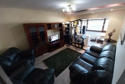 Apartament cu 3 camere decomandat în Central - 1