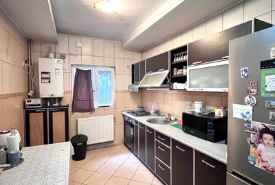 Casă P+1 de vânzare - 12