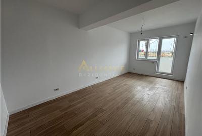 Garsonieră decomandată în Central