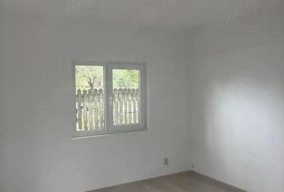 Casa recent renovata, 2023 mp teren, comuna Leu , RATE !!! - 1