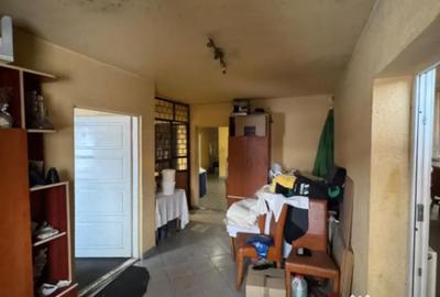 Spațiu comercial, de 380 mp, în Central - 4