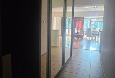 Delfinariu apartament 3 camere bloc privat - 10