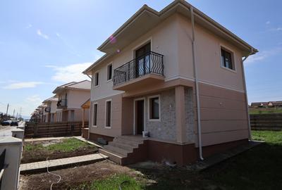 COMISION 0%, CASA 4 CAMERE, 2 BAI, 250 MP, HORPAZ - 19