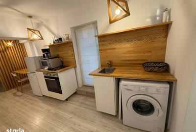 Apartament cu 3 camere în Ultracentral