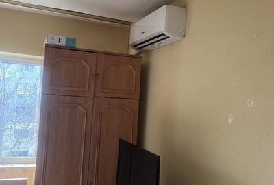 Garsonieră decomandată în Central - 2