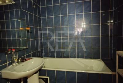 2 camere, decomandat, bloc din 1981, anvelopat-Gorjului,  Str Cetatea de Balta - 8