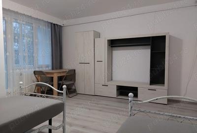 Garsonieră semidecomandată în Central - 1