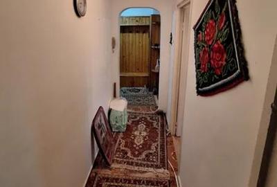 Apartament cu 3 camere decomandat în Astra - 2