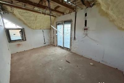 Casă cu 7 camere cu Teren 467 Mp în Crevedia - 13