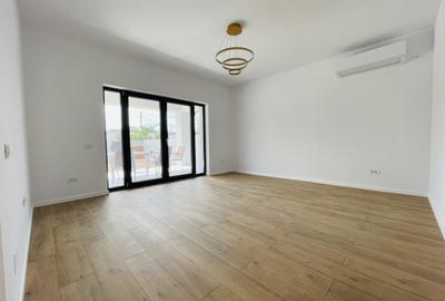 Casă cu 4 camere cu Teren 428 Mp în Domnești - 5