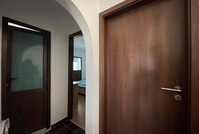 Apartament cu 3 camere decomandat, mobilat în Plăvăț II - 11