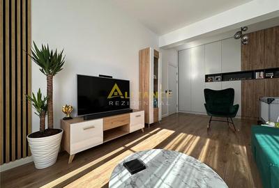 Apartament cu 2 camere decomandat, mobilat în Central