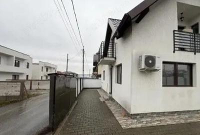 Casă cu Teren 169 Mp în Central - 10