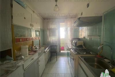 Apartament cu 3 camere decomandat în Abator - 5