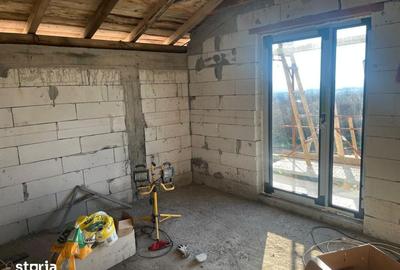 Casă cu 4 camere cu Teren 311 Mp în Cârcea - 3
