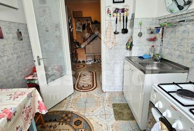 Apartament 3 camere Micro 16, etaj 1 - 12