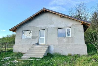 Casă cu Teren 1000 Mp în Central - 5