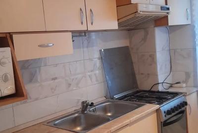 Inchiriez apartament cu 2 camere in Rogerius,str Moldovei - 1