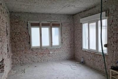 Casă individuală cu 3 camere cu Teren 160 Mp în Girocului - 2