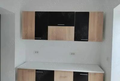 Casă cu 4 camere în Lipovei - 3