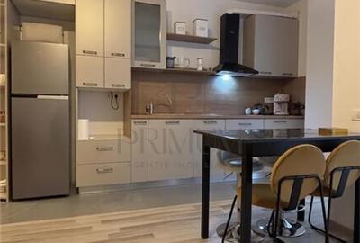 Apartament cu 3 camere, mobilat în Torontalului