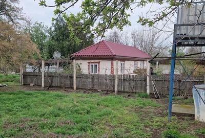 Casă cu 5 camere cu Teren 2200 Mp în Zăvoaia - 4