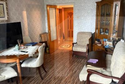 Apartament 3 camere | Etaj 3/10 | Drumul Taberei langa - 1