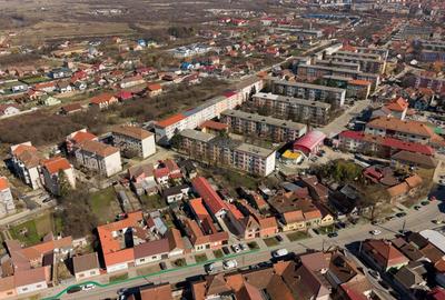 Spațiu comercial, de 300 mp, în Central - 12