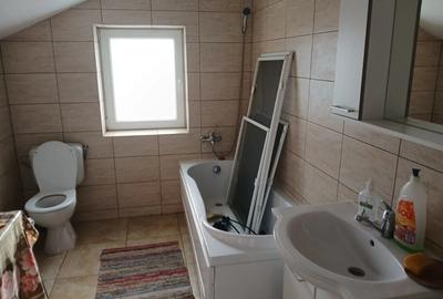 Casă cu 3 camere în Plopșoru - 1