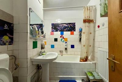 Garsoniera | Bloc mixt | 10 minute metrou 1 Decembrie - 4