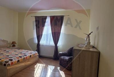 Casa / Vila de vanzare in Medias, str. Ghioceilor - 10