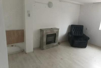 Spațiu comercial, de 80 mp, în Gară - 4