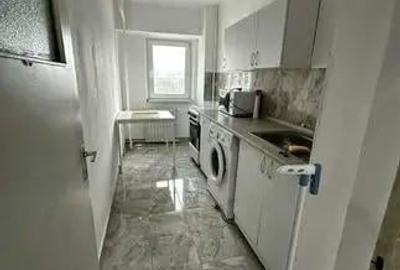 Garsonieră decomandată în Vitan - 4