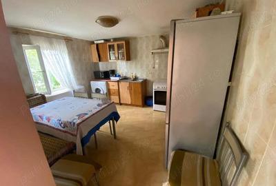 Inchiriez casa in pucioasa - 2