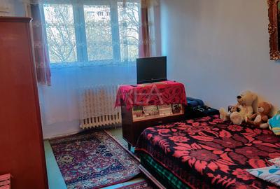 Apartament cu 2 camere decomandat, mobilat în Sălăjan - 8