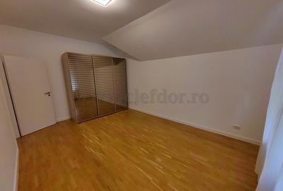 Vilă cu piscina langa British School - 21