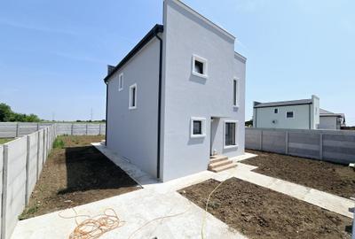 Vila individuala - 5 camere - 3 bai - persoana fizica - teren 428mp - pod - beci - 3