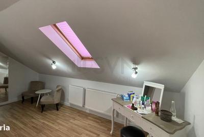 Casă cu 7 camere cu Teren 400 Mp în Pipera