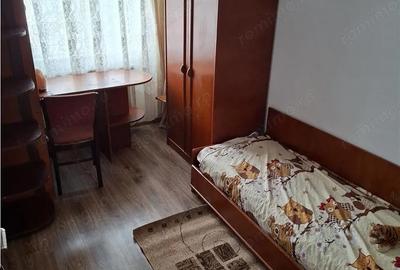 Apartament cu 3 camere decomandat în Central - 4