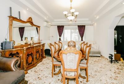 Casă cu 6 camere în Drumul Taberei
