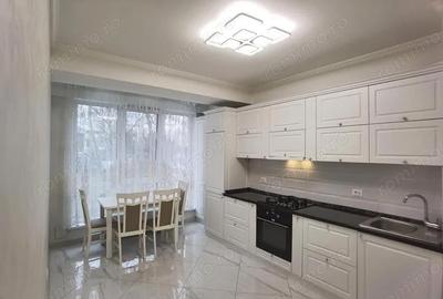 Garsonieră decomandată în Metalurgiei