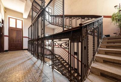 Bijuterie arhitecturală cu istorie. Confort modern, Ultracentral. - 5