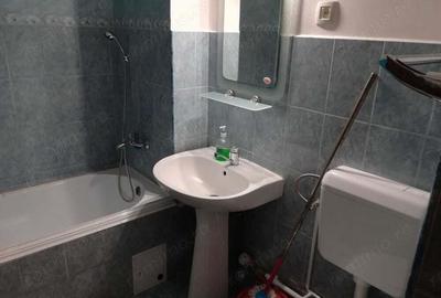 Apartament cu 2 camere în Parcul Carol