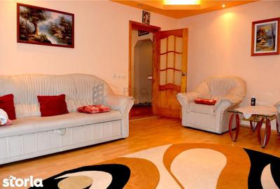 Apartament cu 3 camere decomandat în Central - 20